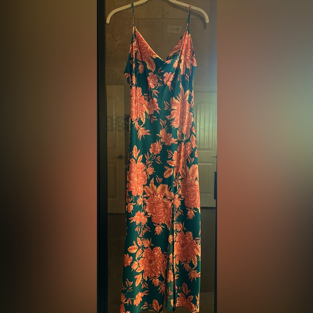 Spaghetti strap floral dress size large